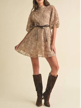 EB Luxe Kamilla Crochet Lace Min